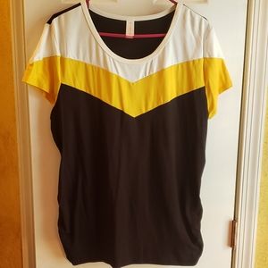 No Boundaries tshirt top yellow white black